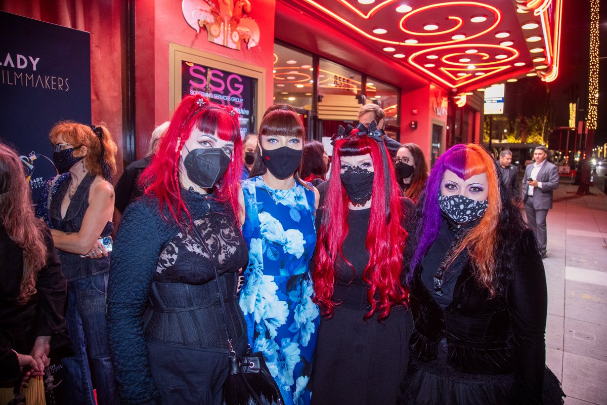 julietlandau's tweet image. If u didn’t get to come LIVE to see A PLACE AMONG THE DEAD or even if u did! 
Come online Sat, Oct 23rd to interactive screening event honor domestic violence month and Halloween &amp;amp; benefits @PeaceOvrViolnce
Incredible panelists! Tix: julietlandau.com/aplaceamongthe…