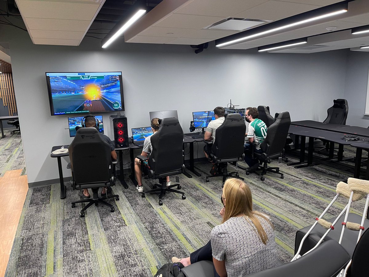 BobcatEsports's tweet image. Thought you all might want a little “sneak peek” of the new facility. Still waiting on the pc’s to get in.. Almost there!