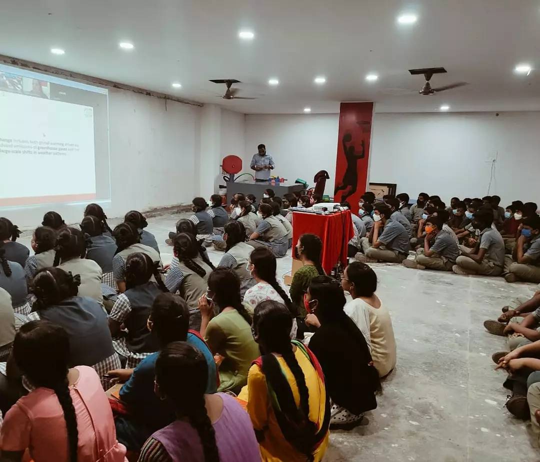 CEI_NGO's tweet photo. A gathering of 110 students from Sri Shirdi Sai Vidya Niketan, Chemudulanka, greeted team CEI on 5th October and attended our #webinar on Climate Change and Plastic Pollution.

#october #climatechange #environment #plasticpollution #nopollution #nocarbonfootprint #sustainablelife https://t.co/r8jjQkUUoZ