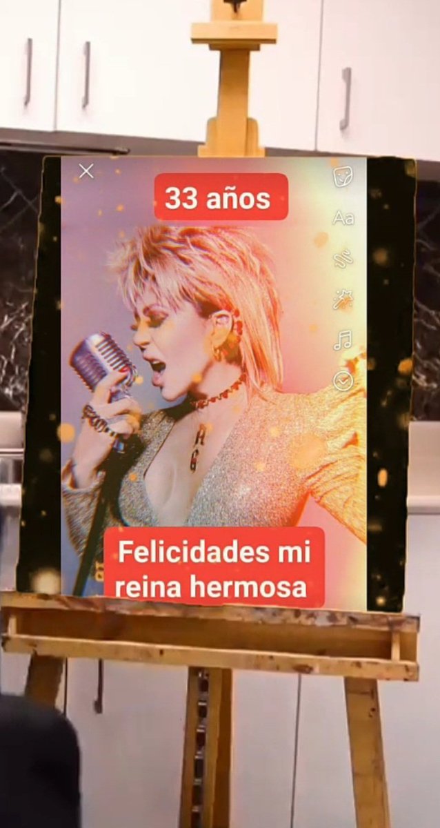 sonii_ramirez's tweet photo. @Al3jandraGuzman felicidades gracias por tanto que vengan muchos más Dios te bendiga. https://t.co/5AQSqIcwTf