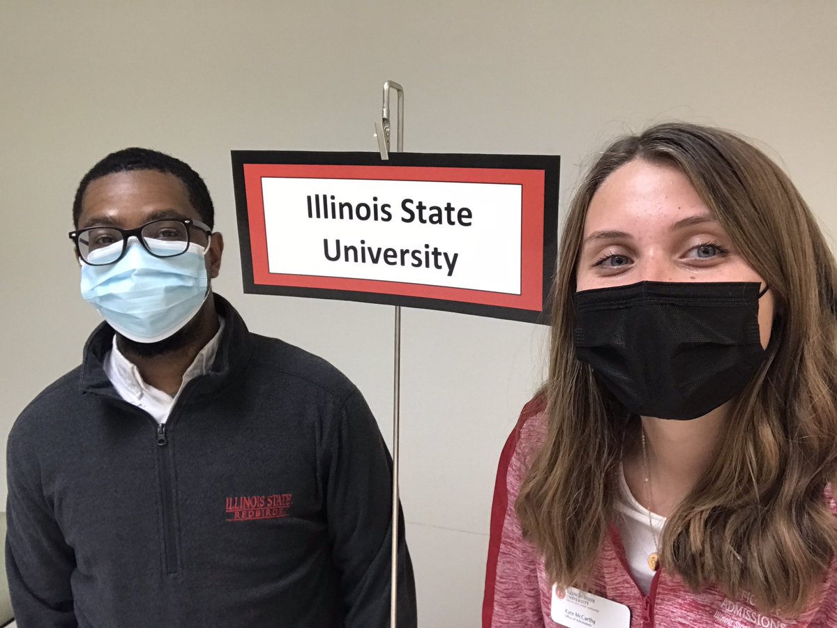 Tonight was mine and <a href="/DerrickS_ISU/">Derrick Small Jr</a> last college fair together during this recruitment season! Shoutout to <a href="/Waubonsee/">Waubonsee Community College</a> for hosting a great college fair tonight!