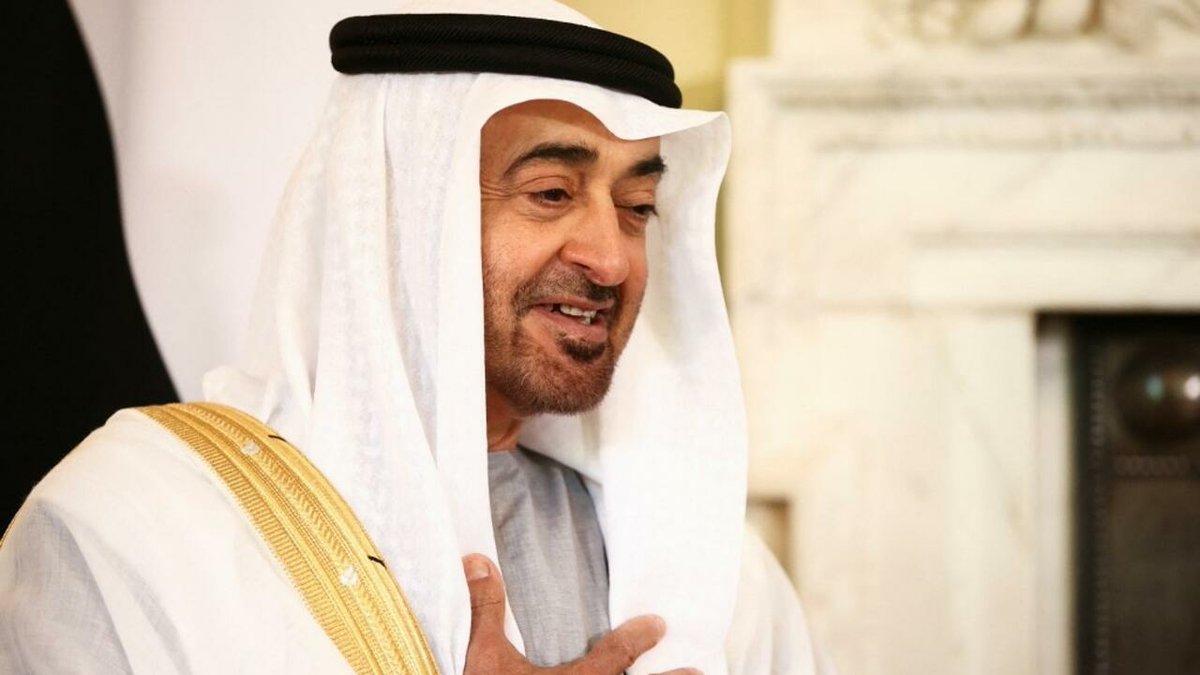 Les Emirats arabes unis accordent un milliard de dollars d'investissements à la RDC rfi.my/7pAd.t