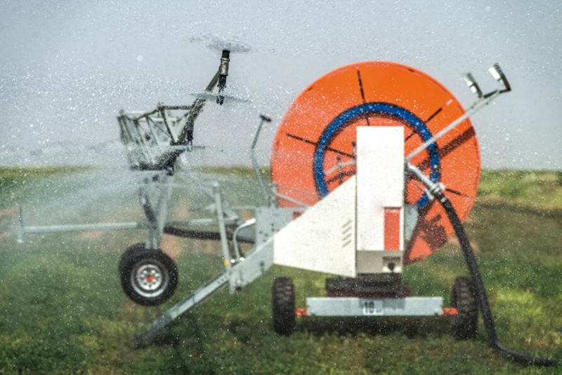 Jw787Com's tweet photo. The recovery system is a safe and reliable PE pipe recovery, which ensures the constant recovery speed of the PE pipe and makes it automatically arranged, and it will automatically stop when the irrigation is completed and the pipe failure occurs.
https://t.co/VLrQBU6rUt https://t.co/5r2CZoCMg6