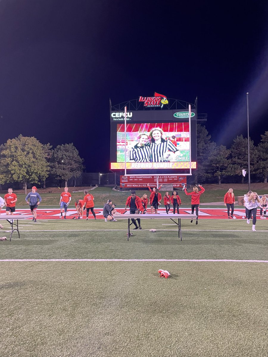 _Lauren_Morris's tweet photo. Cancelled practice for some #RedbirdRumble fun and team bonding!
#RedbirdHomecoming https://t.co/tW0E09tuGH