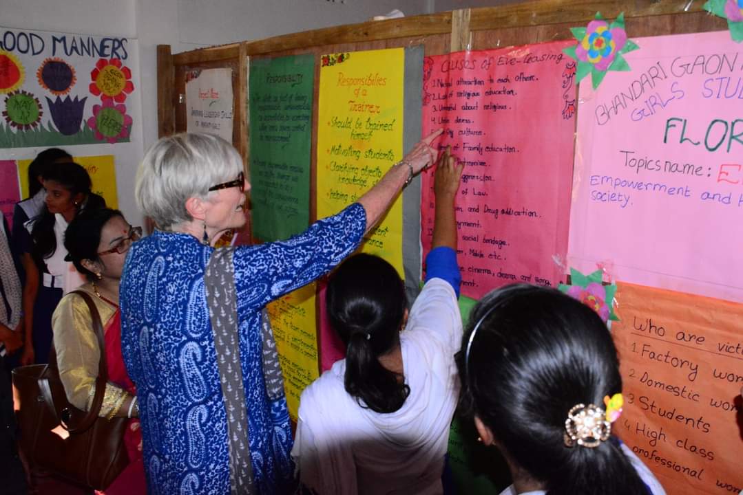 MusammatB's tweet photo. One thing I feel proud of about working in the community development space is listening to the real stories and needs of the beneficiaries and forming ideas, and adapting approaches to eliminate the impediments by encouraging them to take ownership. https://t.co/ndJj9PJ9NB