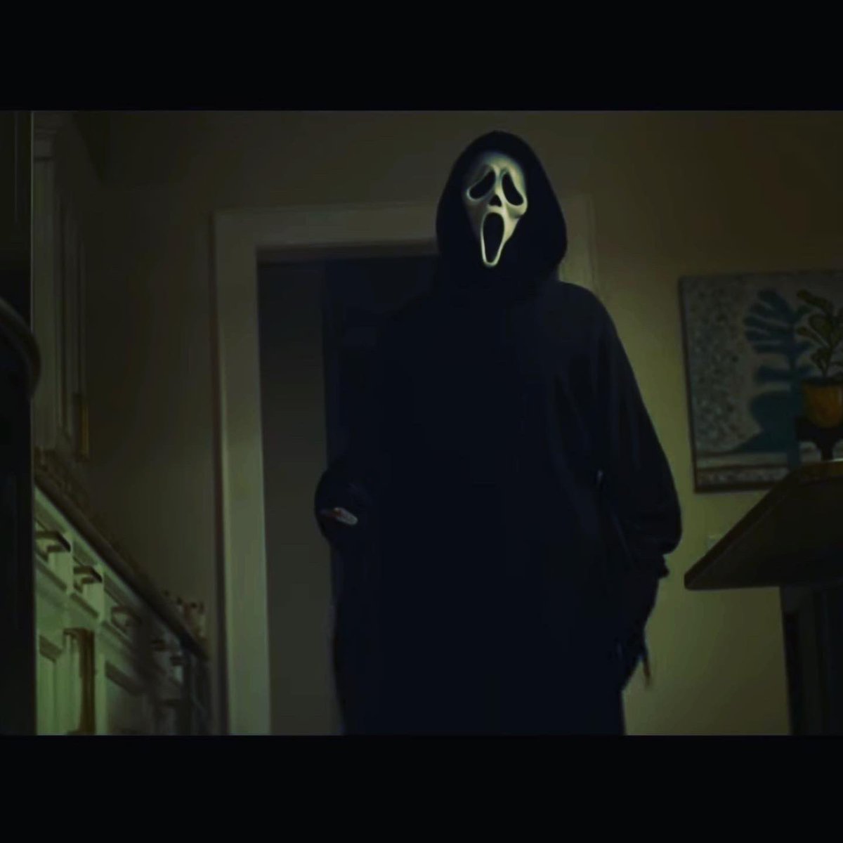 TvPolygono's tweet photo. Tenemos el primer vistazo del remake de la película #scream , al igual que ya tenemos un primer trailer. 👻 Se estrena este 2022. #cine https://t.co/7Pt4Y7bIZK