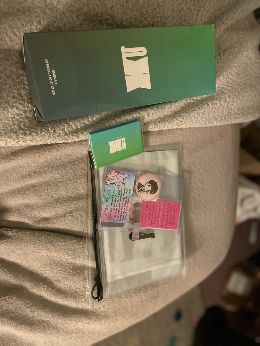renmoments's tweet photo. #CDMRproofs Everything has arrived safely! Thank you so much ❤️ https://t.co/PGMANgPrcK