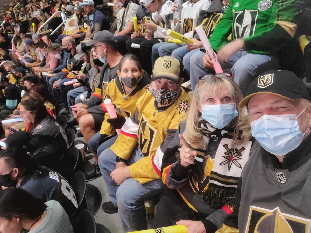 PirateFest_LV's tweet photo. Hockey is BACK!! Season 5!
Toiht we feast on Kraken!!! #VegasBorn https://t.co/uHQ5bGb4IZ