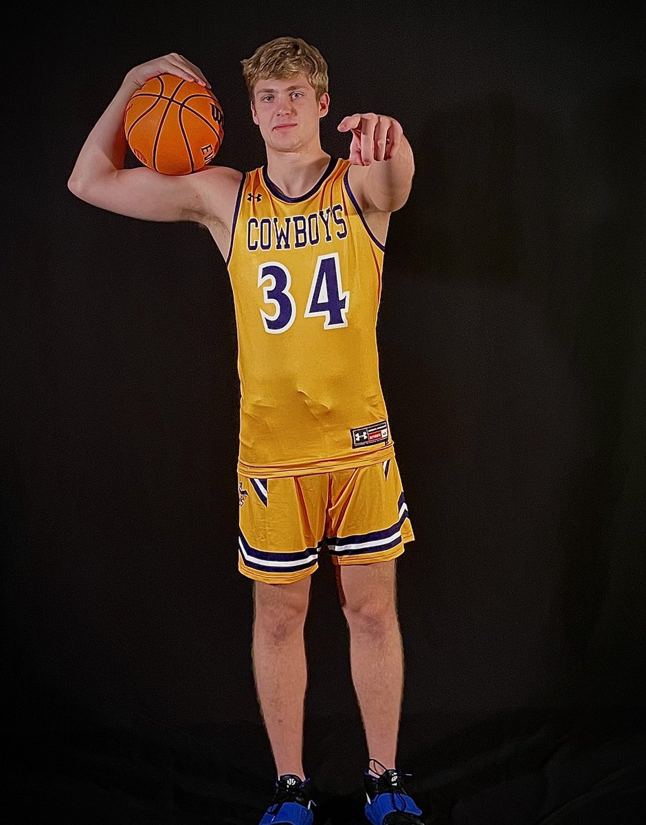 MasonWujek's tweet photo. After a great conversation with @mrcalebyoung and @CoachBrackett I’m blessed to have received an offer to play basketball at Hardin Simmons University @HSUMBB https://t.co/sm4ENnlbWQ