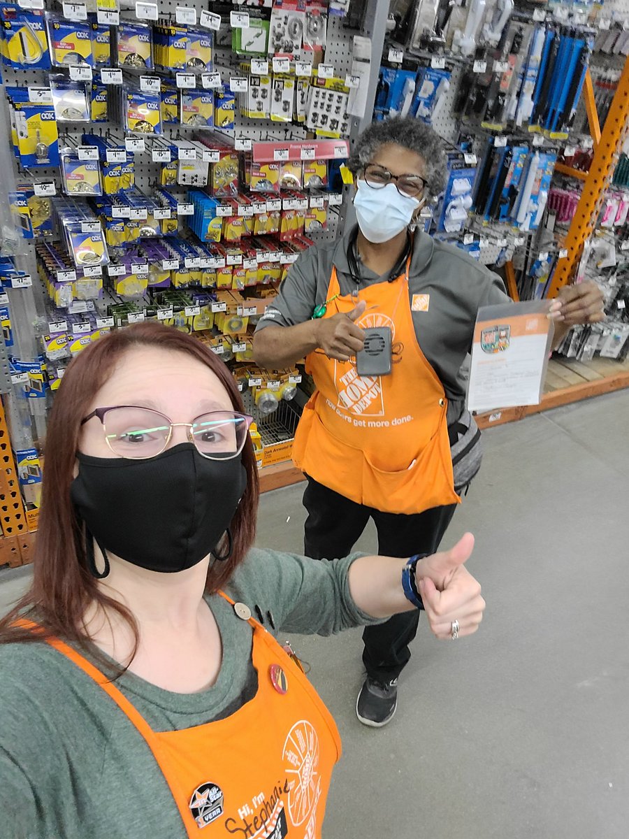 Stephanie Capps tweet media