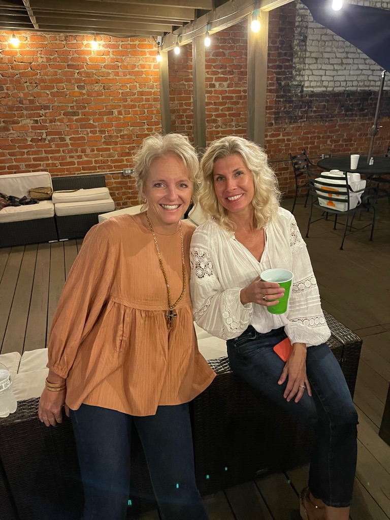 Amy Scott tweet media