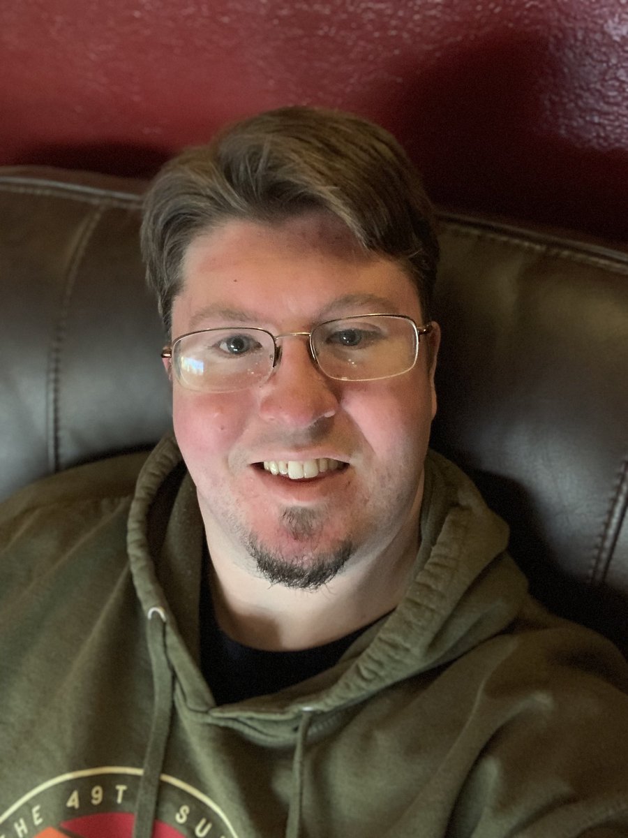 Firebrand101's tweet photo. This is the face of a dude that just paid off his student loans. It also happens to be my face because, it was me, I did it π
#peace #relief #studentloans #studentloanspaidoff #nomorestudentloans #happytuesday https://t.co/MsoaQniKRc