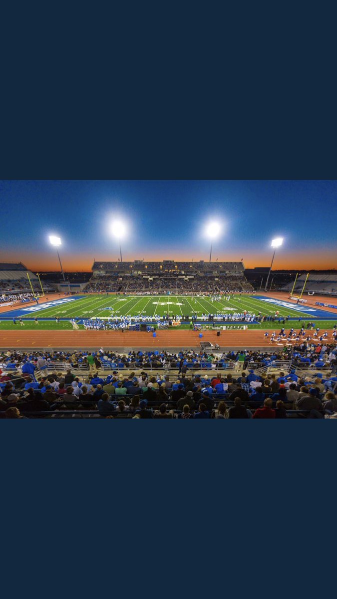 gill_joker's tweet photo. Blessed to recieve an offer from The University of Buffalo💙👑 https://t.co/RiGxlIYl4J