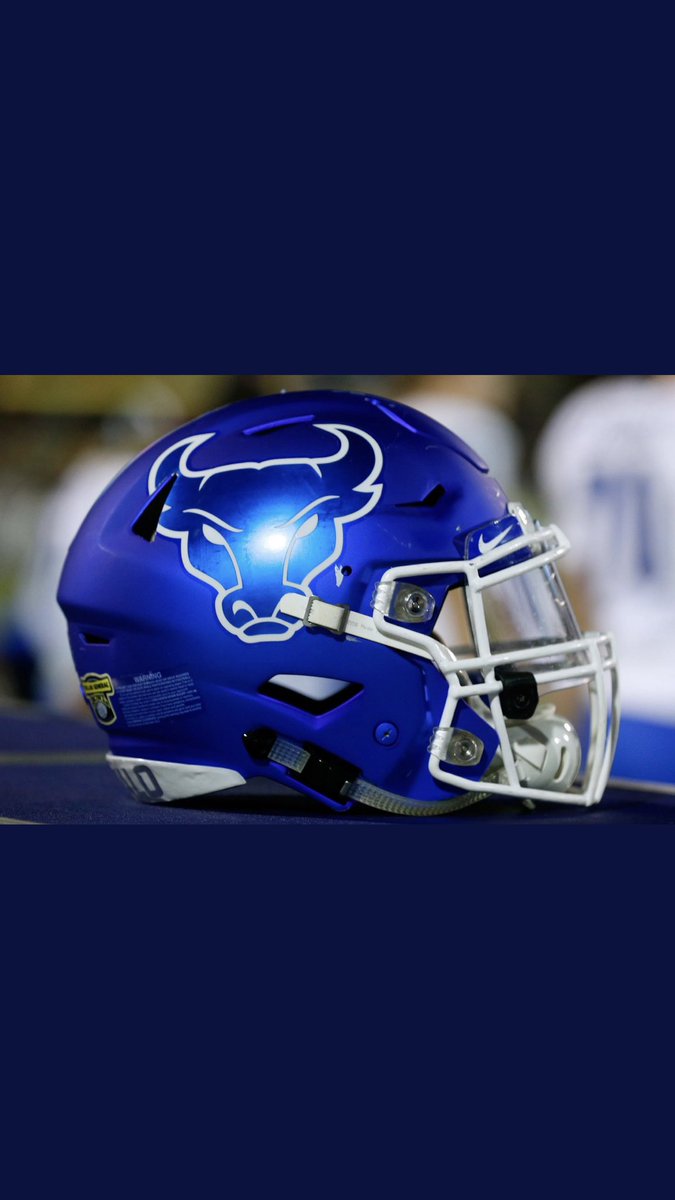 gill_joker's tweet photo. Blessed to recieve an offer from The University of Buffalo💙👑 https://t.co/RiGxlIYl4J