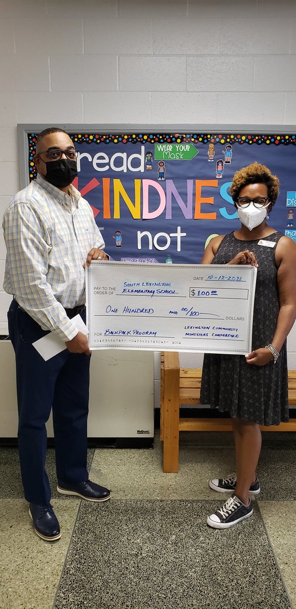KellyYo2016's tweet photo. Many thanks to Lexington Community Ministers Conference for their donation to the Backpack Program at South Lexington @iisvh @KellyYo2016 @SL_Jackets @LCSJackets @LCSSUPT1 https://t.co/2L8DyItQPO