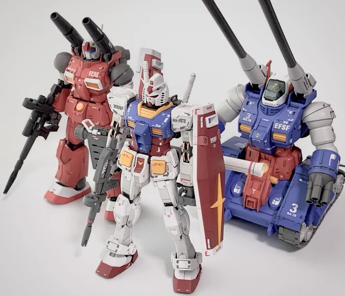 1/144 RG RX-78-2 ガンダム 完成
V作戦の御三家揃いました 