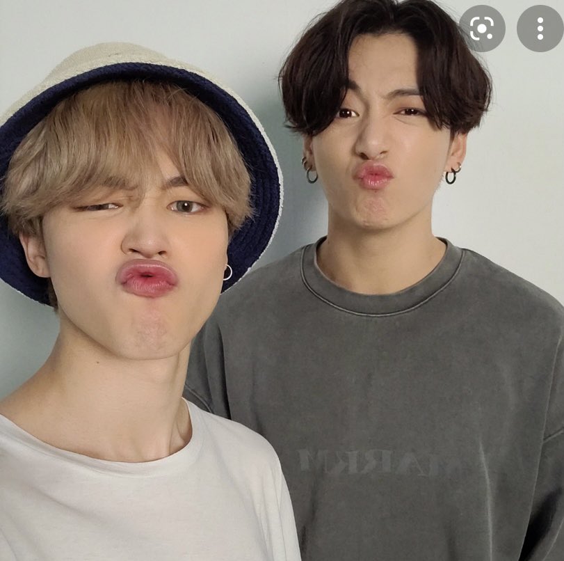 laila_2004_'s tweet photo. JIMIN You make each day special just by being yourself. I hope your birthday is as special as you are.
You are the most generous and fun-loving person I know. Thanks for being a gentle and kind mentor to us all and inspiration to all the ARMYS #JIMINDAY #BTSCONCERT #jiminbirthday https://t.co/le1ECXZLND