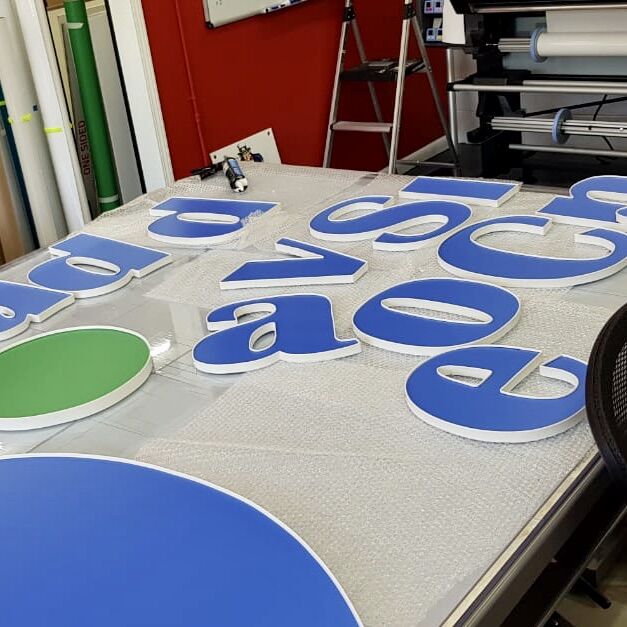 DestinSignarama's tweet photo. Behind the scenes of one of our recent projects before installation!

☎️ Call (850) 344-9985 for a FREE quote!

#signarama #destin #smallbusiness #helpingbusinessesgrow https://t.co/bAVsGKYX2Y