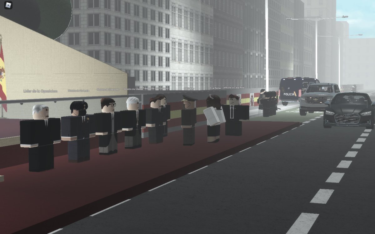TeleCinco_RBX's tweet photo. 🇪🇸| Desfile Militar del 12 de Octubre

Hoy la Familia Real, el Estado Mayor de la Defensa, el Gobierno de España y otras autoridades civiles han sido testigos del desfile militar español.

Este acto ha sido presidido por SM El Rey Javitato2004, siendo su primer gran acto militar. https://t.co/f7a3v6pyZg