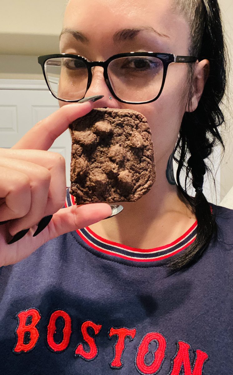 theFOWLISHHOUND's tweet photo. #InfusionFun! Oldie but goodie up in here! #CannaCookies #Cannabinoids #CannabisCommunity #Mmemberville #StonerFam #SmallBusiness #CannabisIndustry #Healing #Baking #CannaTreats #FullSpectrum #420life #420friendly #DLewsionalEATS https://t.co/eJtysmajdu