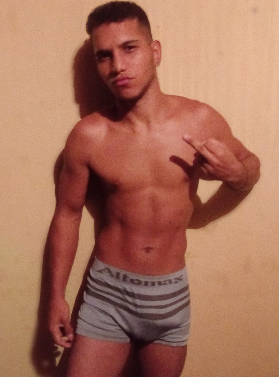 Masterboyin's tweet photo. Boa noite , canil aberto venham cadelas 🔥
#cashmaster #cashslave #slavemoney #picpay #master #slave #novinho https://t.co/OksVLnkd4d