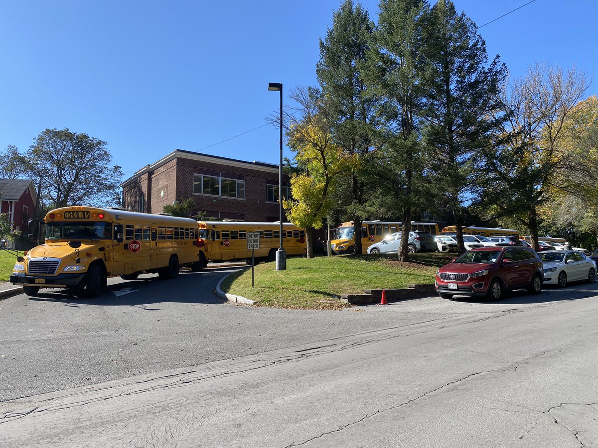 Beautiful Day @ Minoa @ Lake Street🙌#gominoa #positivityinaction