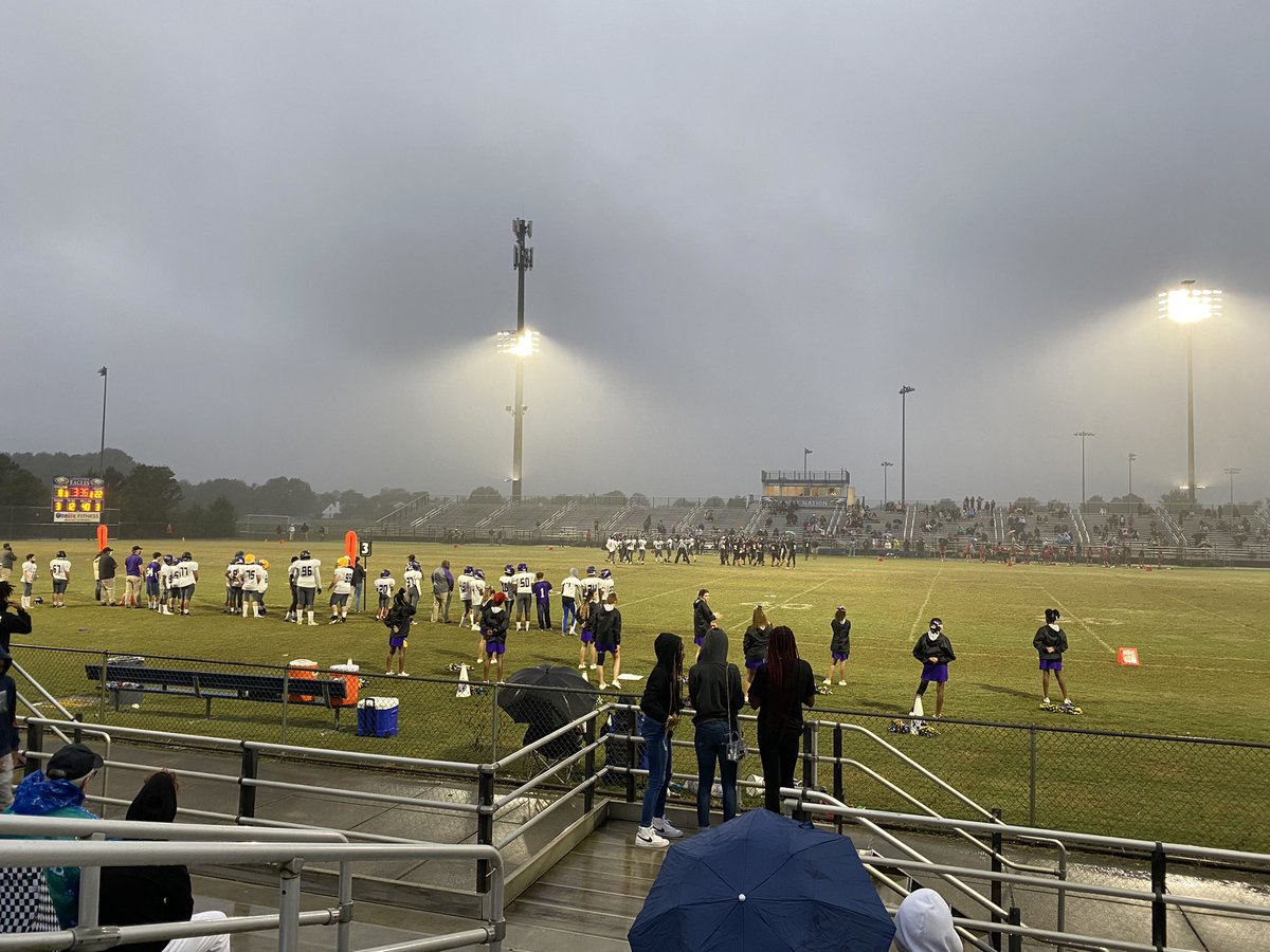 Kelly Kinnear tweet media