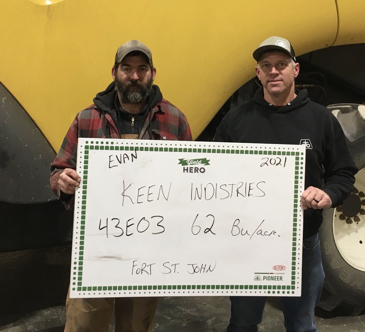 leswillms's tweet photo. More Great Yields out of the Peace County. Pioneer 43E03 yielded 62 Bu/acre. E03 has been a great early maturity Hybrid. #YieldHero21
⁦@PioneerSeedsCA⁩ https://t.co/27Xyp26twj