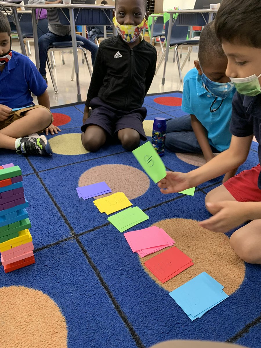 Jen_Basford's tweet photo. Playing Jenga to practice our sight words! @SeminoleTrails https://t.co/EUCjy5AkIe