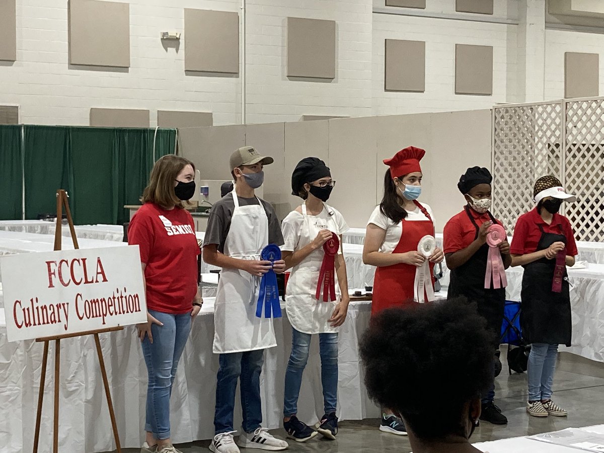 Congratulations to Lauren Parsons for winning 4th place and 25$ cash prize in the FCCLA chill cook off at the Georgia national fair.