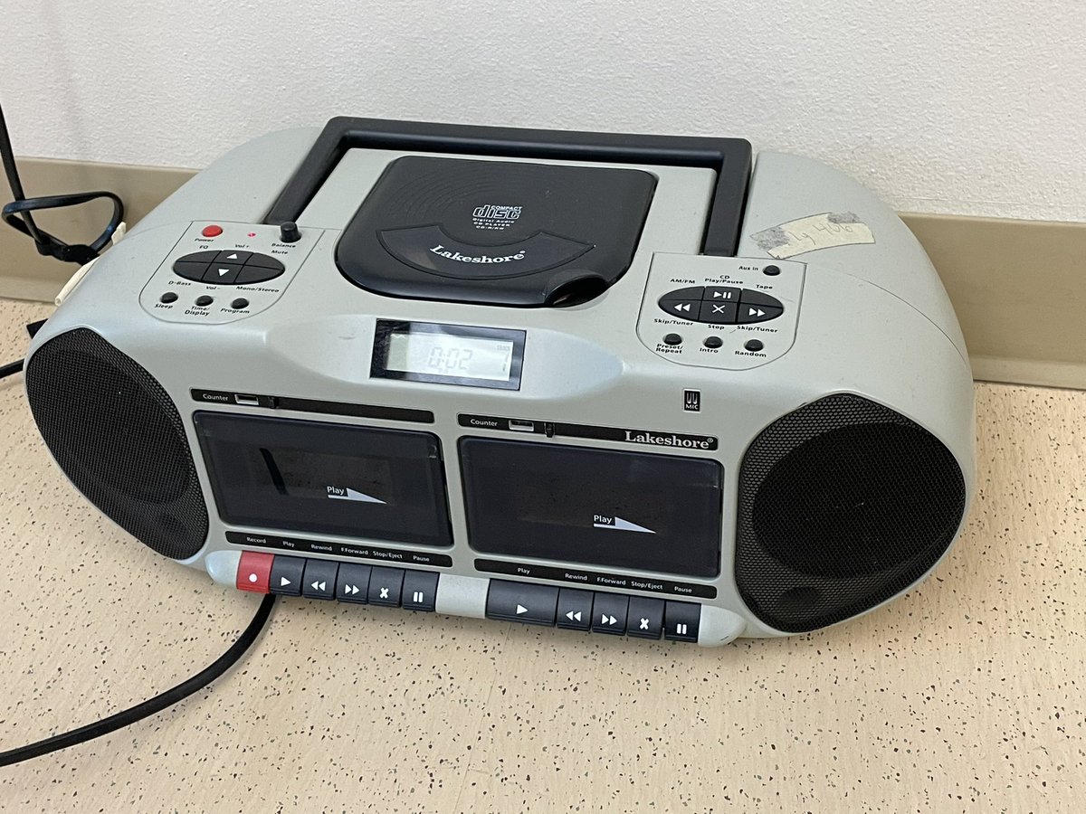 KBellEdTech's tweet image. When an elementary kid says “Is that from the Great Depression?” #Tuesdaylaughs #bisdlearns @Hajek_Hawks @koolteecha @cretiab @LynnEdTech @TruTechie
