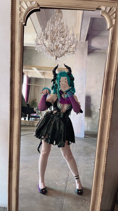 Twitterのコスプレ画像15