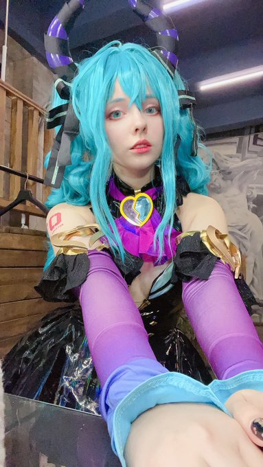 Twitterのコスプレ画像16