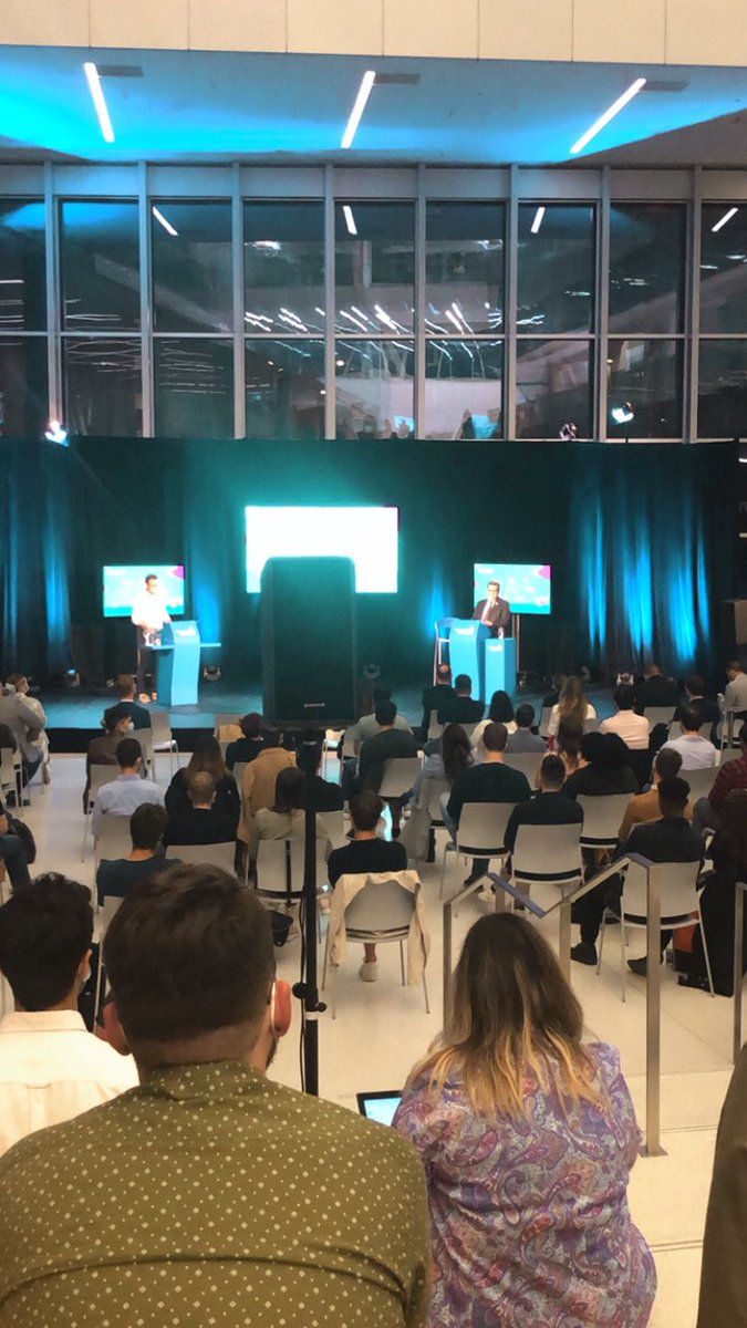 UEQ (@unionetudiante) on Twitter photo 🗳 Nous sommes au #DebatJeunesseMTL! Merci <a href="/forcejeunesse/">Force Jeunesse</a> <a href="/cjmtl/">Conseil jeunesse de Montréal</a> <a href="/_FJIM_/">Forum Jeunesse de l'Île Montréal</a> <a href="/CimMtl/">Conseil interculturel de Montréal</a> <a href="/FAECUM/">FAÉCUM</a>! Nous sommes heureuses et heureux de pouvoir entendre les personnes candidates à la mairie de #MTL discuter d’enjeux jeunesse. <a href="/GThibodeau_Mtl/">Gilbert Thibodeau</a> <a href="/DenisCoderre/">DenisCoderre</a> <a href="/BalaramaHolness/">Balarama Holness</a> <a href="/Val_Plante/">Valérie Plante</a> 🗳 Nous sommes au #DebatJeunesseMTL! Merci <a href="/forcejeunesse/">Force Jeunesse</a> <a href="/cjmtl/">Conseil jeunesse de Montréal</a> <a href="/_FJIM_/">Forum Jeunesse de l'Île Montréal</a> <a href="/CimMtl/">Conseil interculturel de Montréal</a> <a href="/FAECUM/">FAÉCUM</a>! Nous sommes heureuses et heureux de pouvoir entendre les personnes candidates à la mairie de #MTL discuter d’enjeux jeunesse. <a href="/GThibodeau_Mtl/">Gilbert Thibodeau</a> <a href="/DenisCoderre/">DenisCoderre</a> <a href="/BalaramaHolness/">Balarama Holness</a> <a href="/Val_Plante/">Valérie Plante</a>