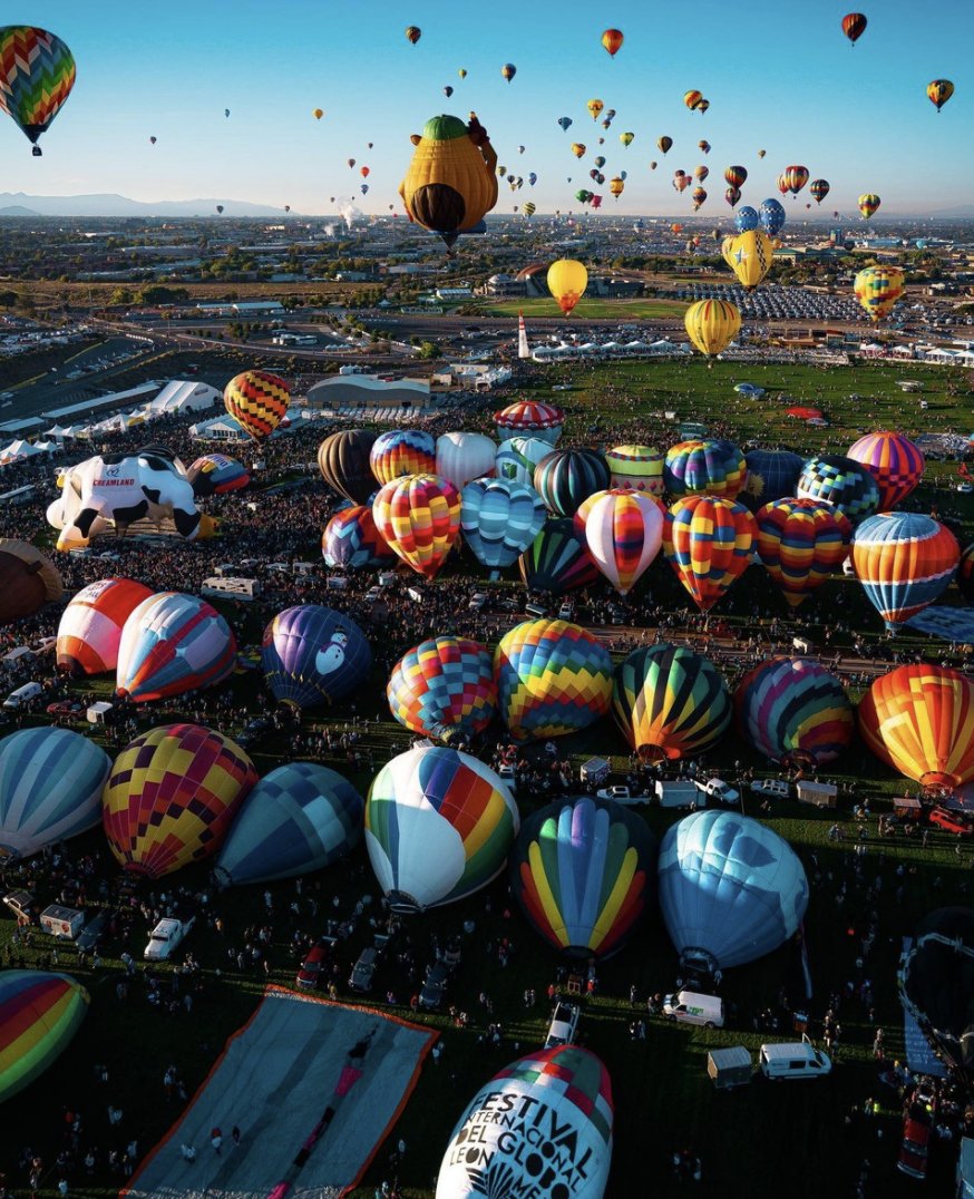 VisitABQ's tweet photo. And that's a wrap! The 49th Annual Albuquerque International Balloon Fiesta is in the books, and it was great to see Albuquerque back in action. We look forward to welcoming you to the much anticipated 50th @BalloonFiesta in 2022! 

📷 Ashley Gutierrez (IG: @ashley_rae1186) https://t.co/UGZOJGNcaj