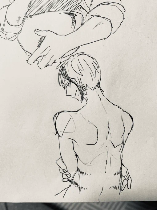 朝の一発描き
腰に痣のある男 