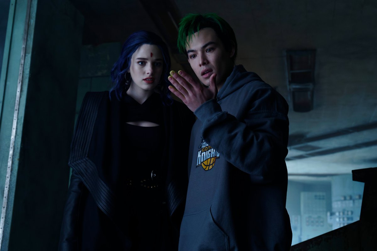 DC Titans tweet media