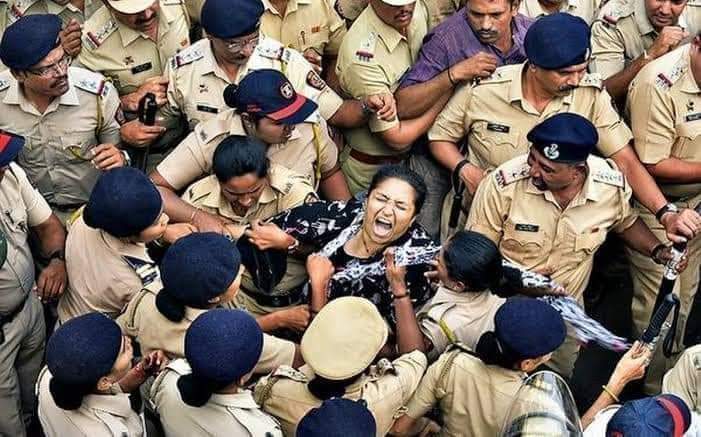 Condemn the atrocious arrest of DYFI Maharashtra State secretary Preethy Sekhar by the Mumbai Police..
#ShameOnMumbaiPolice