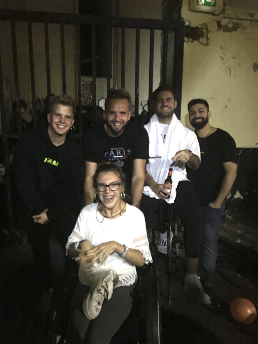katha020900's tweet photo. Heute vor genau 731 Tagen war das Fam! Wie schnell die Zeit vergeht. @TZON57 @kayefofficial @lilrainmusic @topicmusictv @Kane1716 https://t.co/kOkPgmHWRt