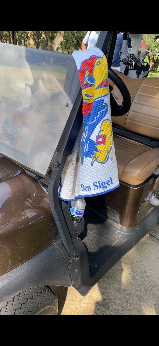 KUMensGolf's tweet photo. Shoutout @bsigel4! 🔥 

✅ 3-0 on the week 
✅ Yet to play 18 holes
✅ Has trailed for ONE hole in 3 matches

#RockChalk https://t.co/o5BPMbQmVF