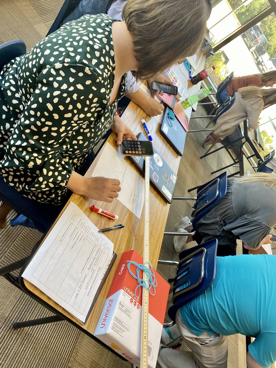 jessicaleeogden's tweet photo. So appreciative to all of our incredible #RHMS leaders who stepped up this year to lead a choice PD Pathway for our teachers! #ChoicePD #collaboration https://t.co/EIZNh0jO8H