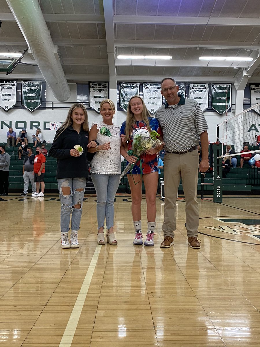 Senior Spotlight: Libero, #3 Ella Gorta❤️🤍💙🏐