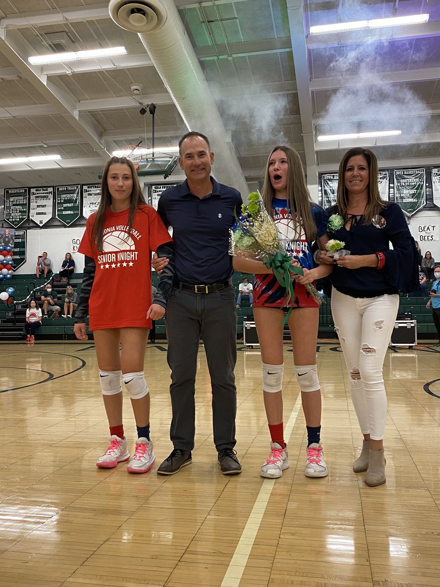 Senior Spotlight: Middle Hitter, #24 Katelyn Kellermann ❤️🤍💙🏐