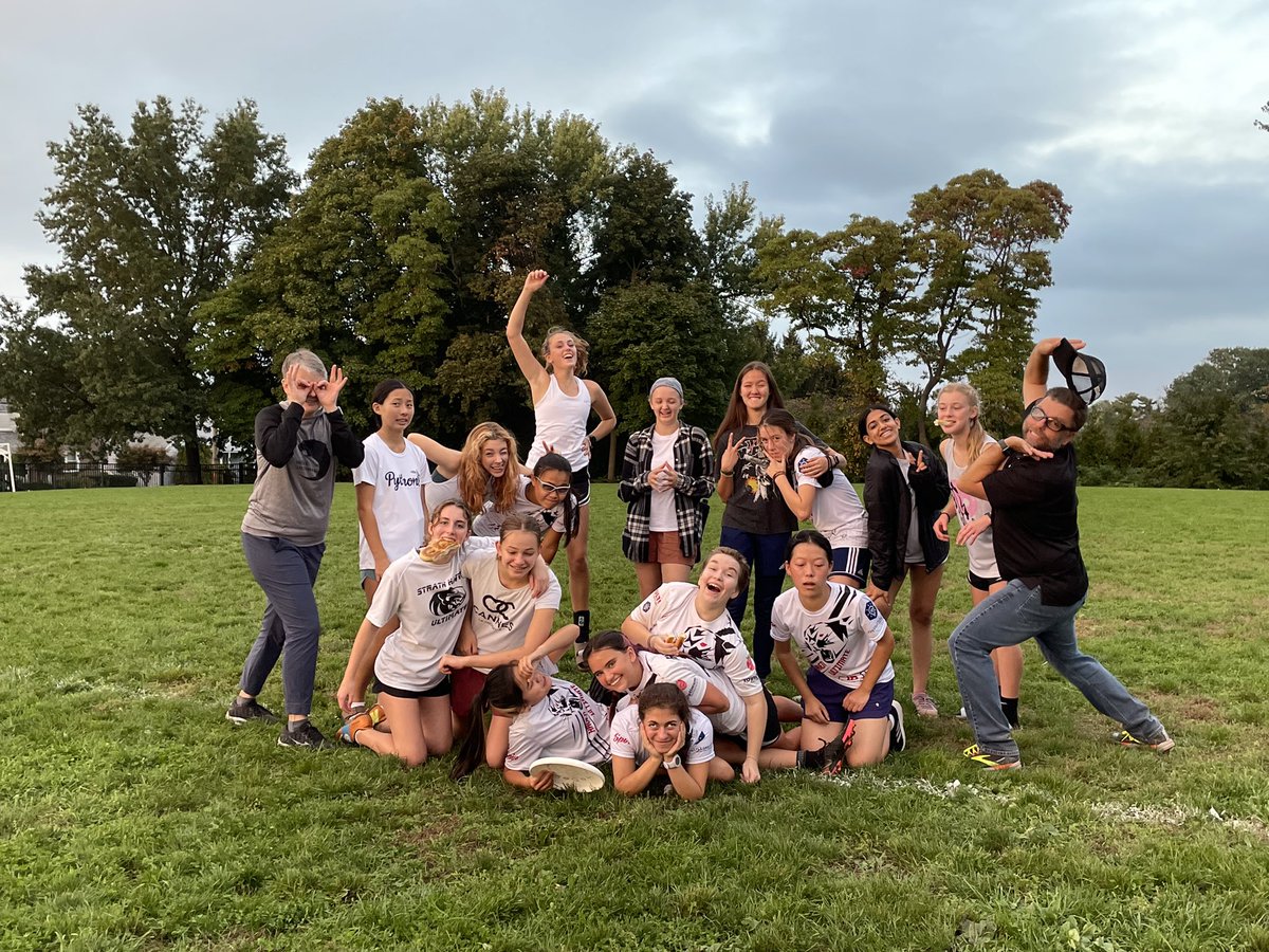 HodgesGraceBio's tweet photo. Oh gooodness I miss SHUG and @HavenUltimate !!! That crew of people is so wonderful ❤️❤️ https://t.co/ujwjkTKY9Q