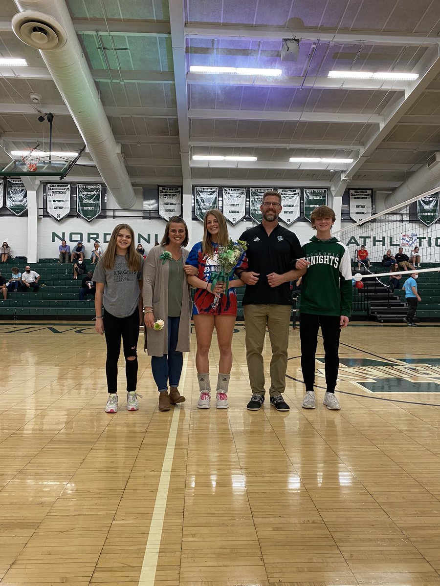 Senior Spotlight: Outside Hitter, #12 Mya Sopata❤️🤍💙🏐