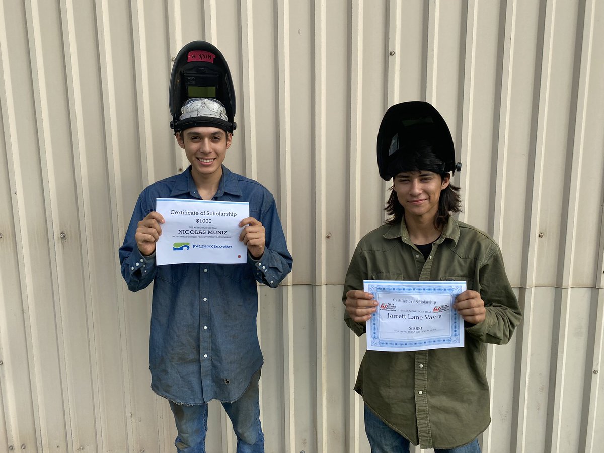 PalaciosFFA's tweet photo. Senior Palacios FFA students Nicolas Muniz &amp; Lane Vavra both received $1000 scholarships from attending the Texas High school Welding Series contest in Waller. https://t.co/jd8oriFe3P