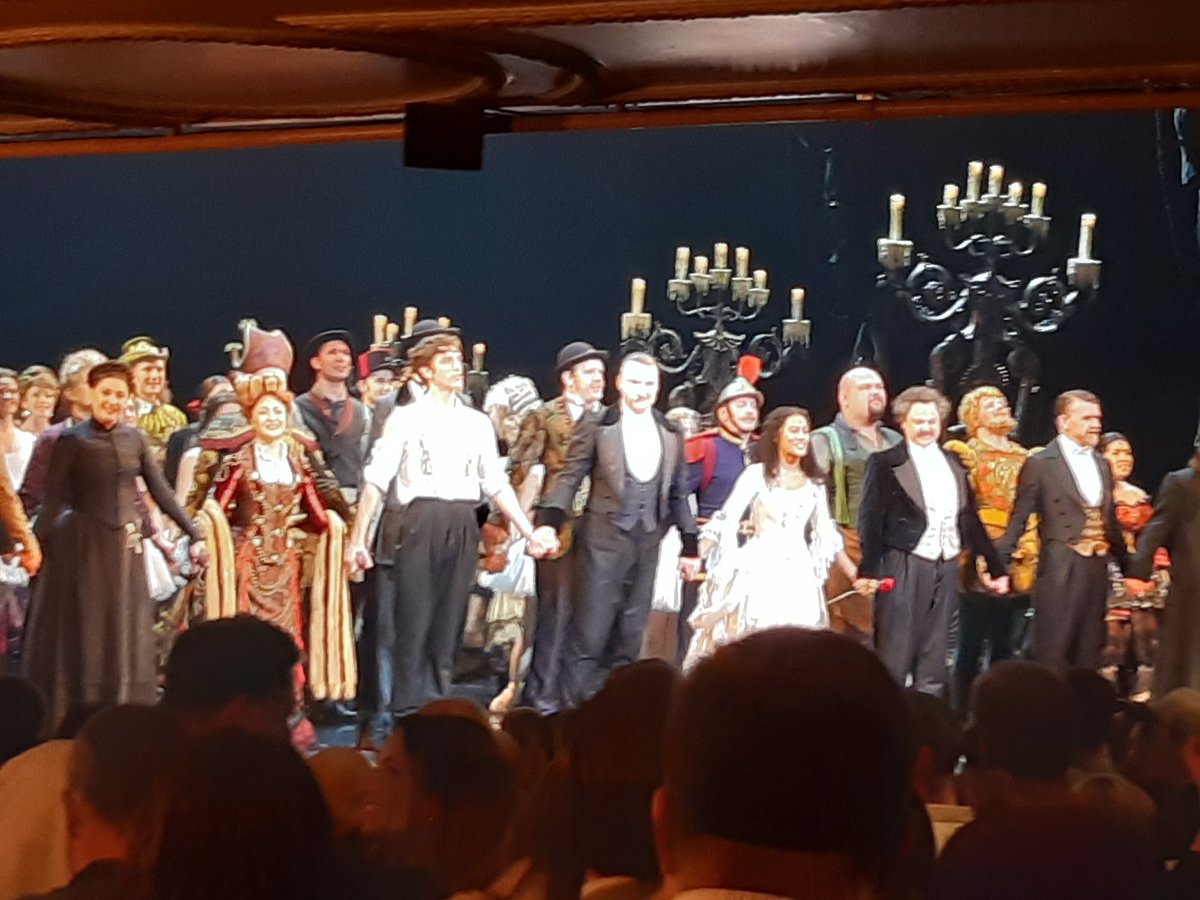SaidNeverJoin's tweet photo. @LWTheatres @PhantomOpera @jamesgant @killiandonnelly @HollyAnneHull @LucyStLouis @OfficialALW #Phantom35 https://t.co/lRUd3J2EvN