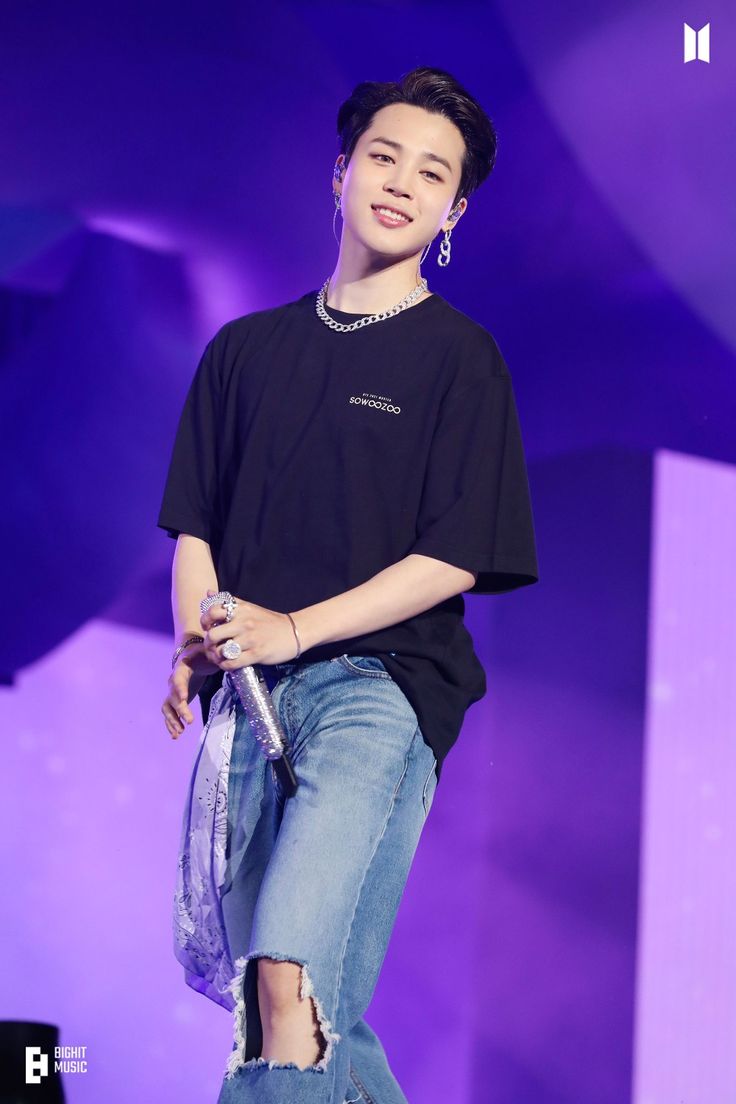 kea7be's tweet photo. 우리 지민이 생일 축하해 💜🎉 큐티, 섹시하고 사랑스럽고 달콤한 남자 🥰 
우리는 당신을 사랑합니다 지미니 💜💜💜💜💜💜💜💜💜💜 
@BTS_twt

#JIMINDAY #jiminbirthday #JiminDay2021 #JIMIN https://t.co/DtepDJBhH2