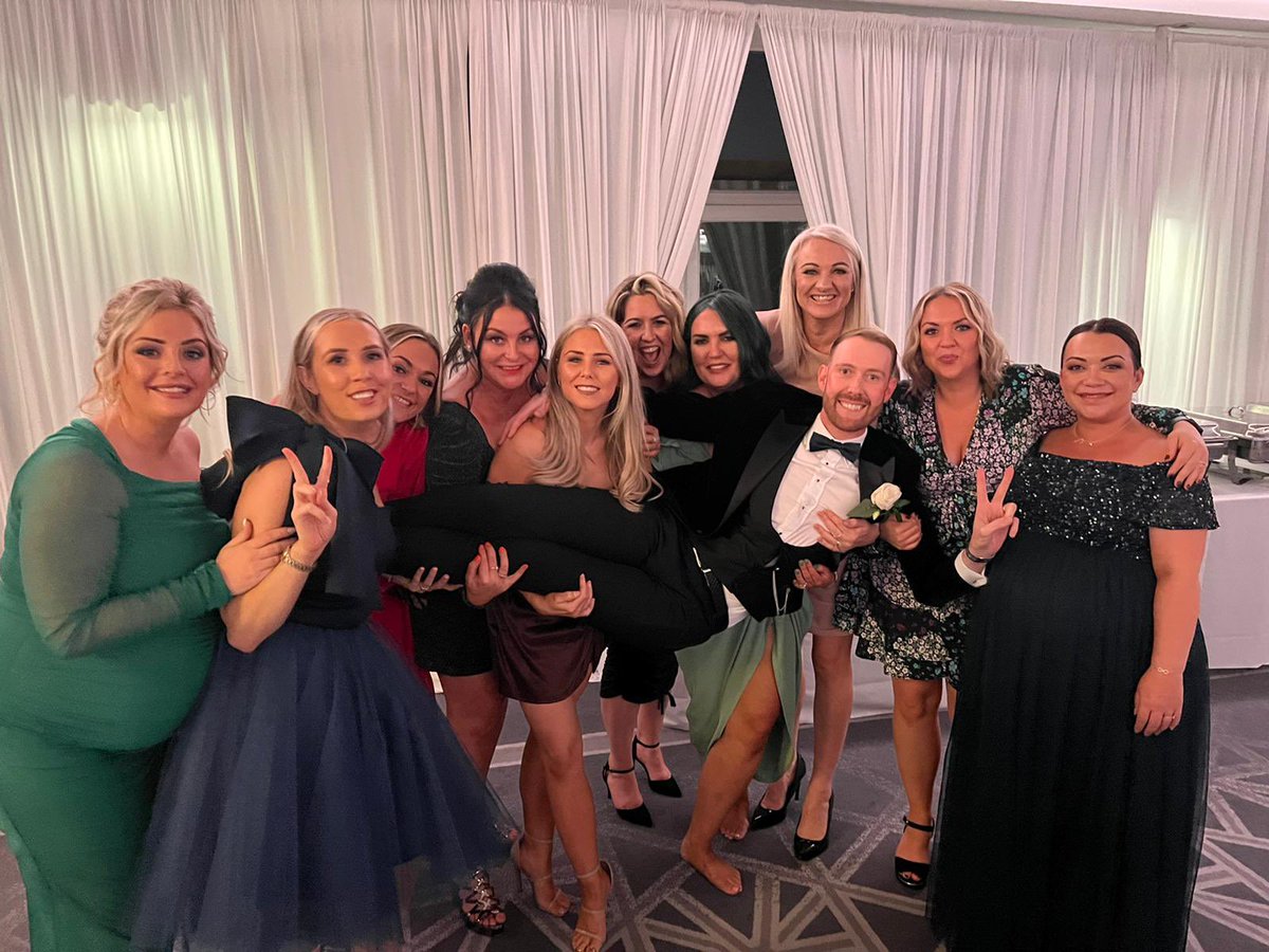 jokirby_'s tweet photo. Best weekend 💙🥂🤵🏼‍♂️🤵🏻‍♂️ https://t.co/E6qrjXziAE