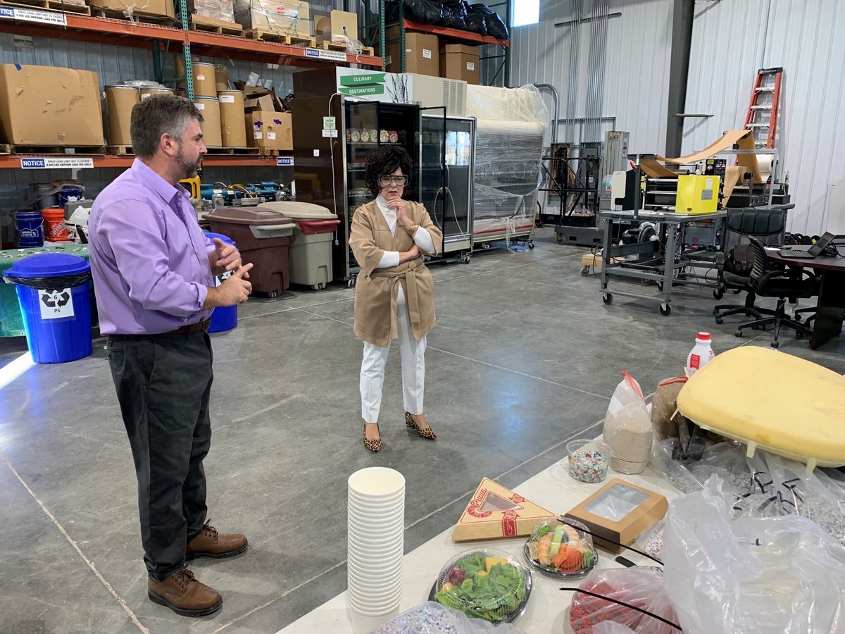 BusinessIOWA's tweet image. Our IEDA team toured the facilities that are developing the next generation of biofuels and biobased products, renewables, and recycled products - @IowaStateBCRF is the home of cutting-edge bioeconomy science and engineering. @iastate_cals